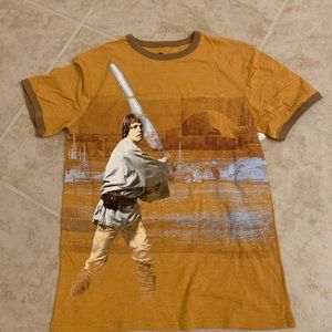 NEW Disney Star Wars pocket graphic tee shirt